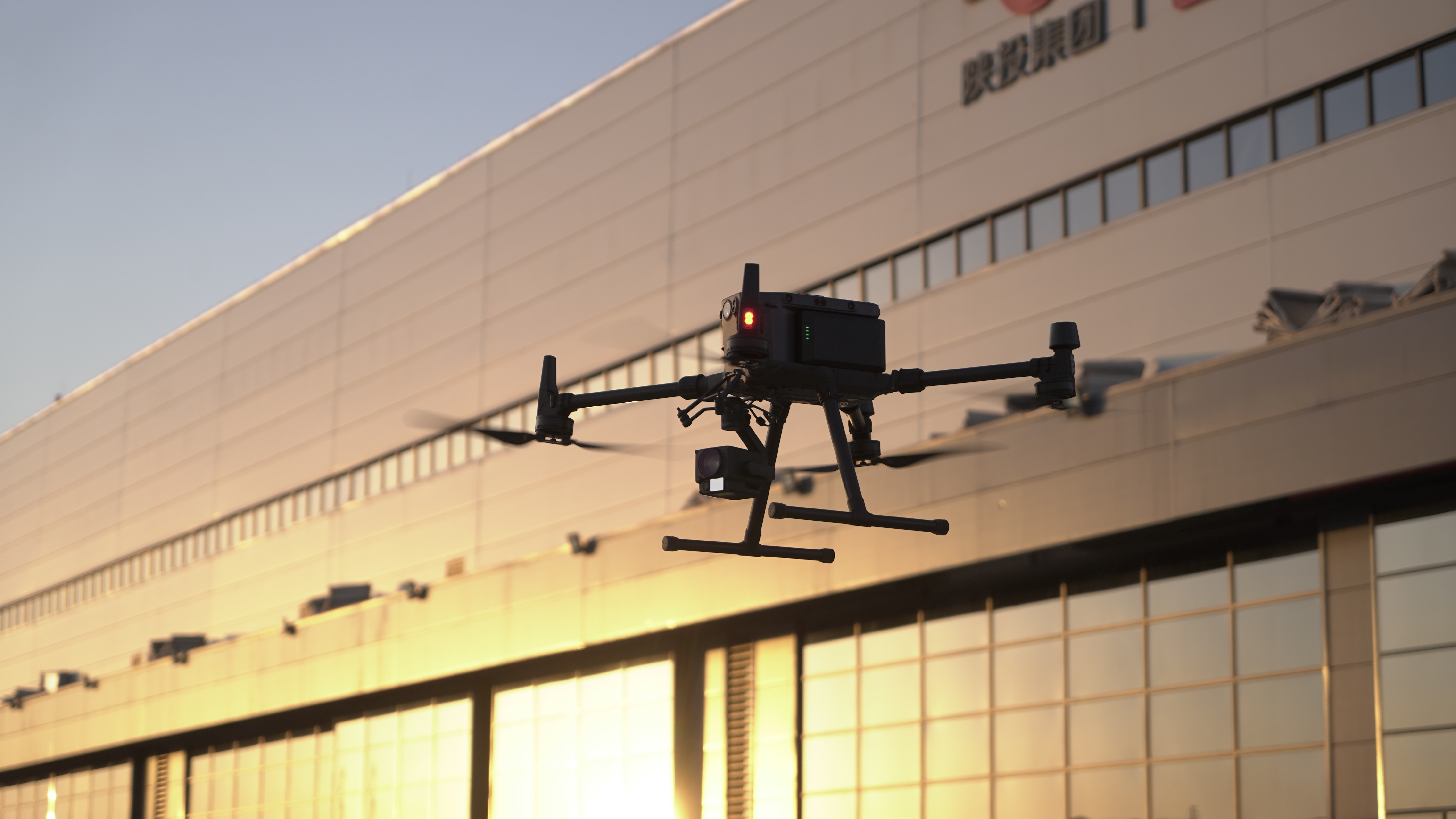 喜報！大秦?zé)o人機再獲國家高新技術(shù)企業(yè)認定